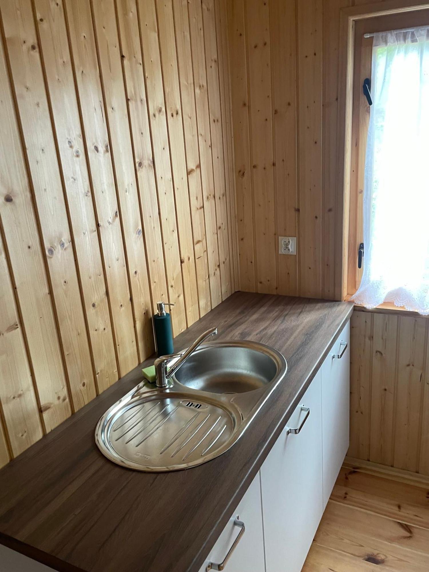 Domki Letniskowe Nad Jeziorem Kazub Cieciorka Exterior foto